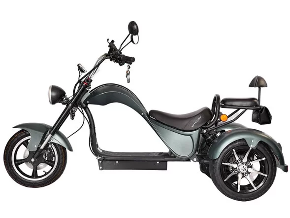 Электроскутер SKYBOARD TRIKE CHOPPER-2000